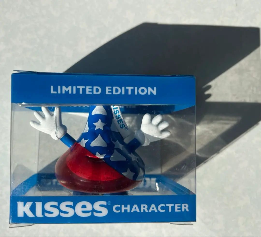 Kiss Chocolate Limited Figure