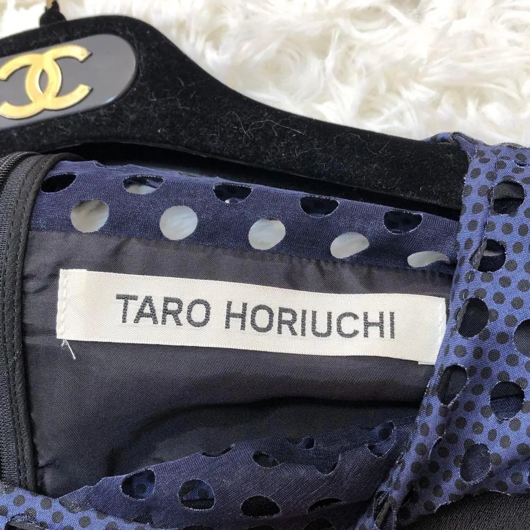 TARO HORIUCHI Vestido hasta la rodilla