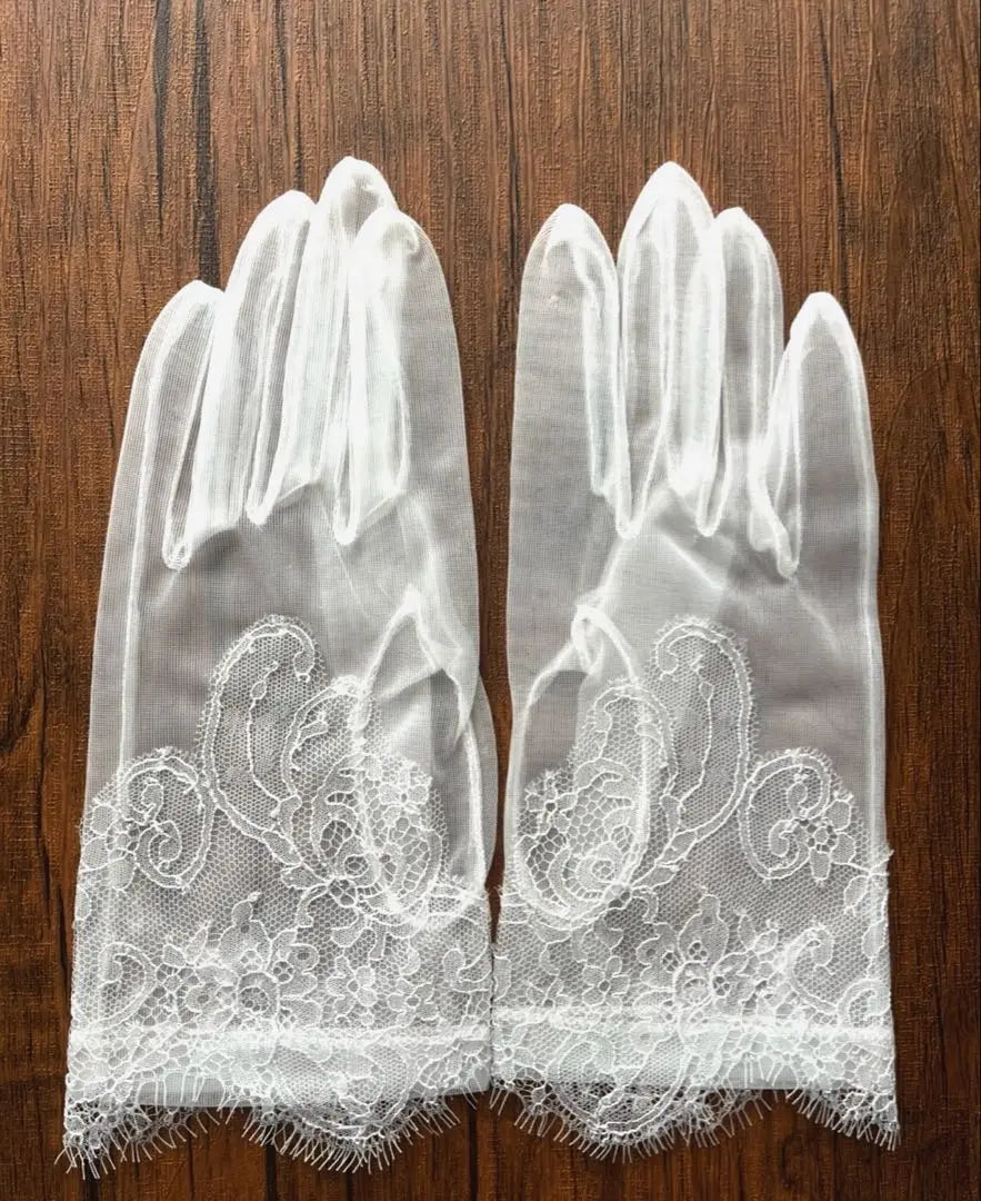 Wedding gloves