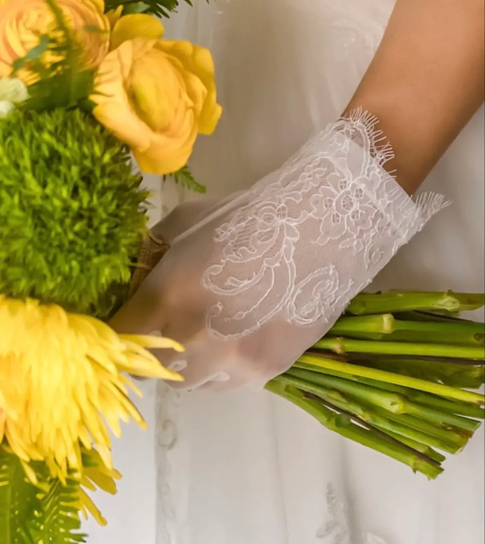 Wedding gloves