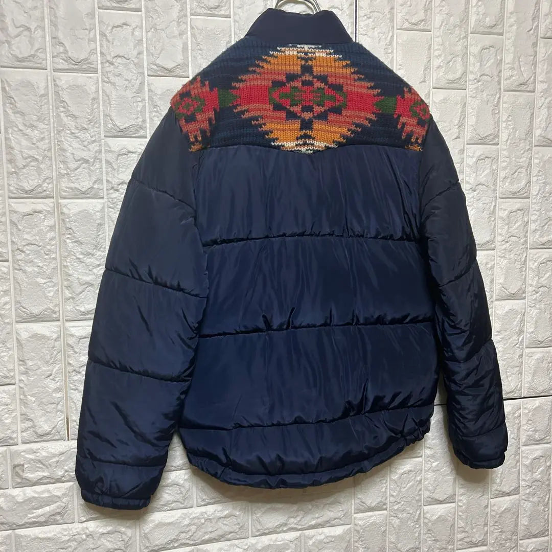 Chaqueta de plumas antibalas azul oscuro