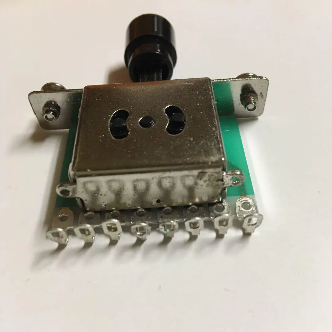 3-way pickup selector