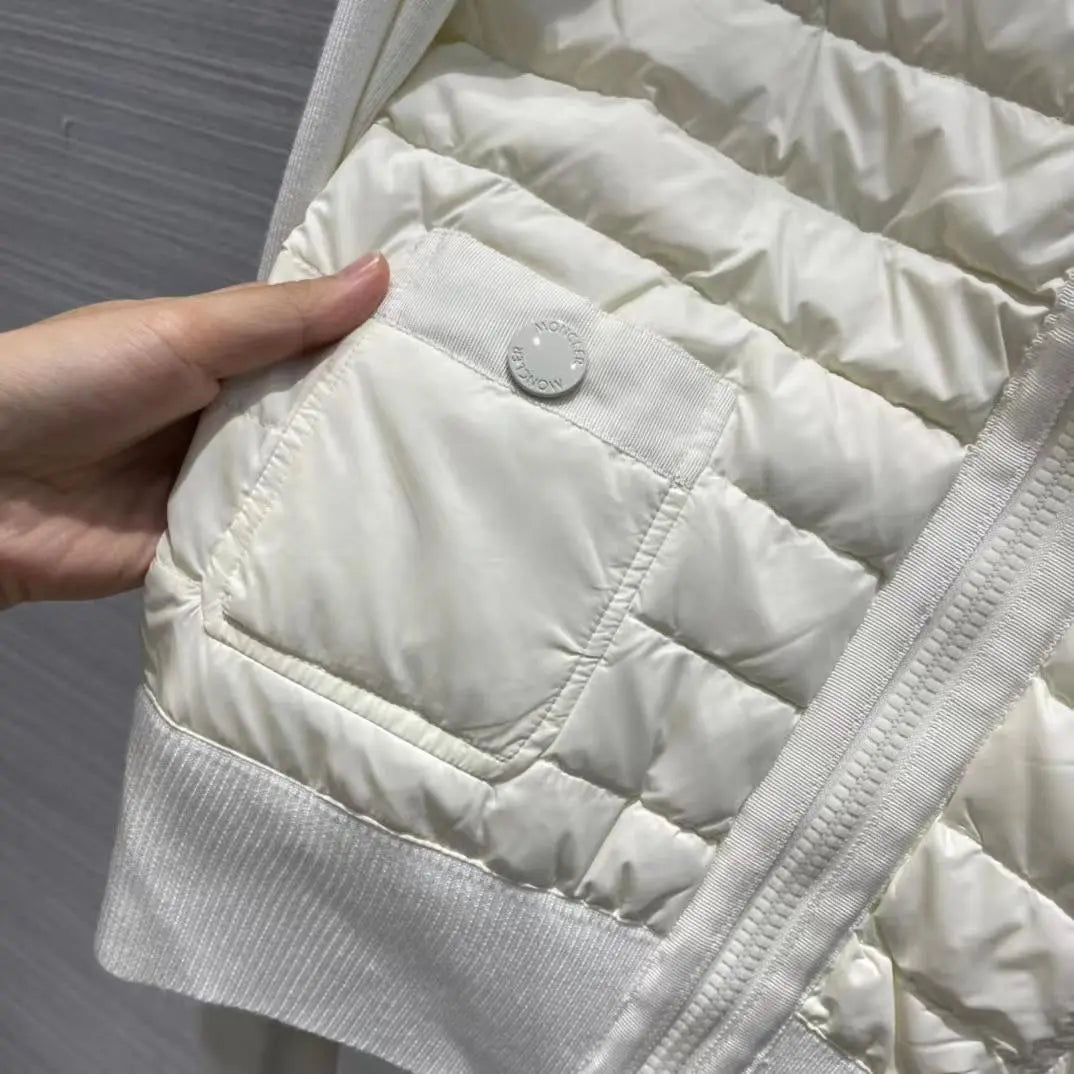 MONCLER Cardigan Court Beauty Corporation Moncler down jacket | MONCLERカーディガンのコート美品モンクレールのダウンジャケットです