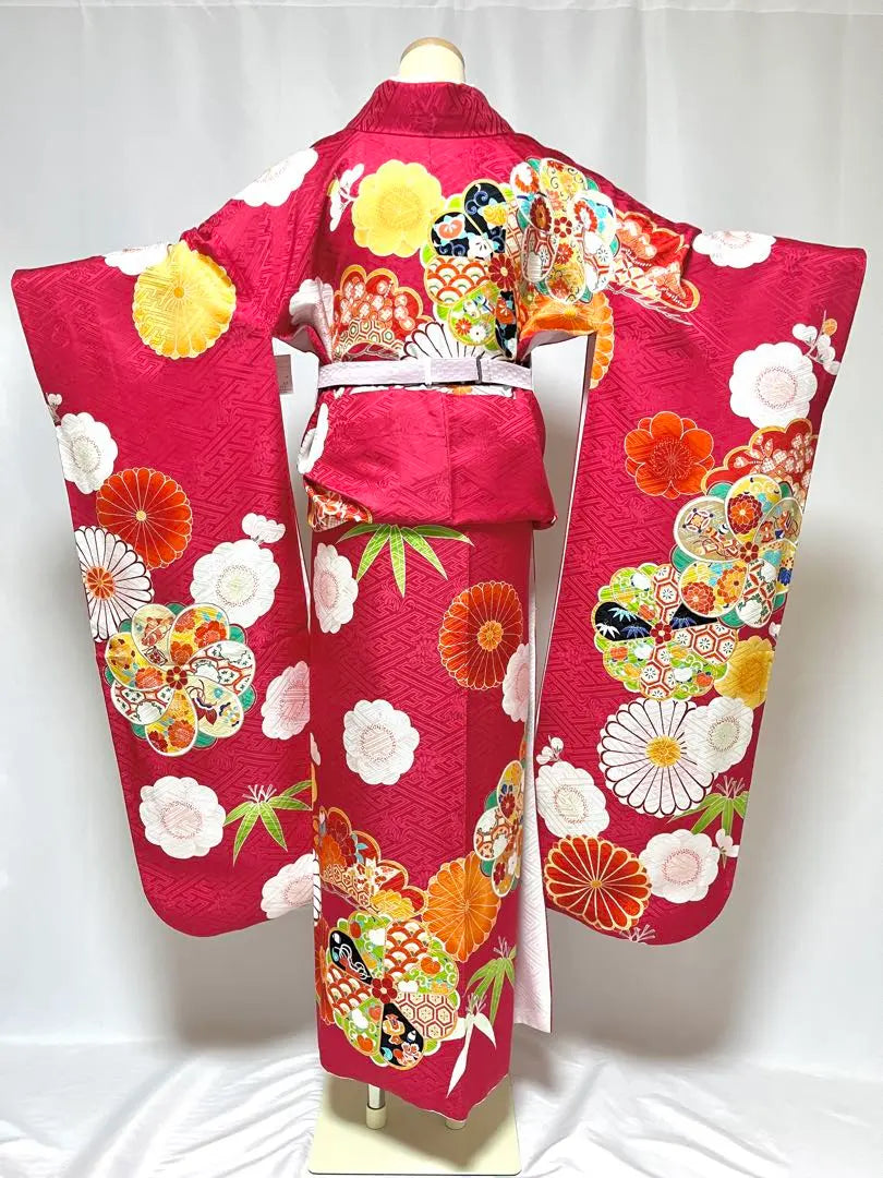 [Biji] Conjunto completo de kimono de seda de kimono de 7 puntos Conjunto de ceremonia retro Modan Pop | 【美おり】振袖 正絹 振袖フルセット 7点セット 成人式 レトロモダン ポップ