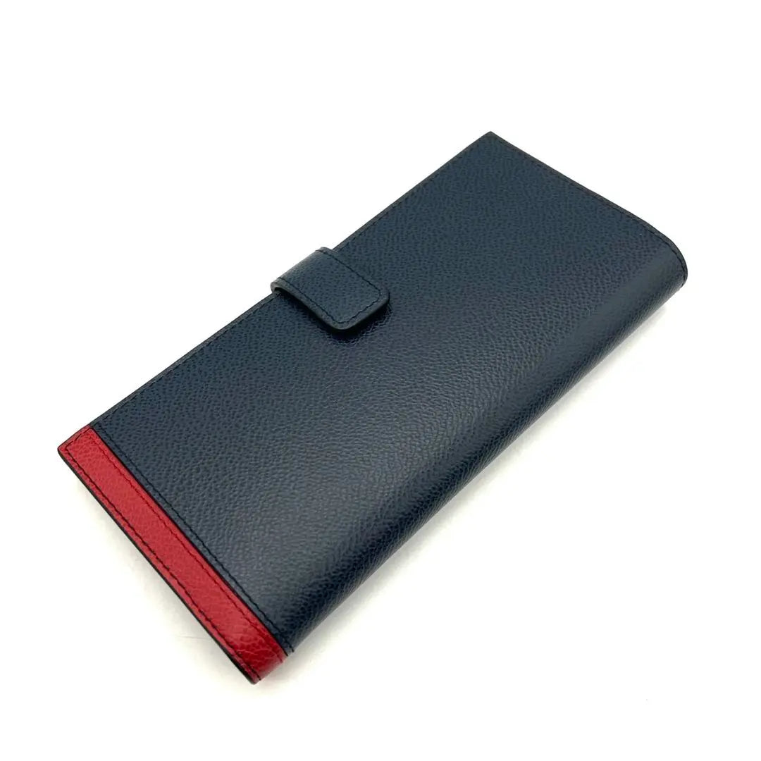 Unused Prada billfold long wallet long wallet bicolor 2MV015 wallet