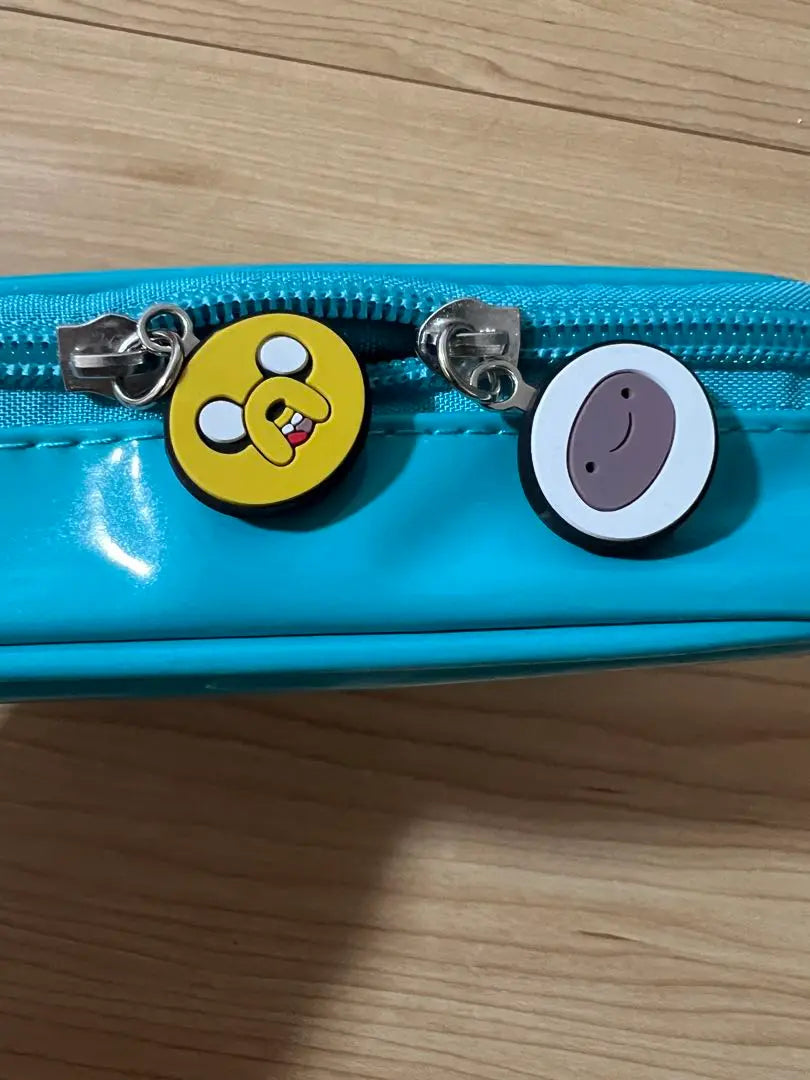 ❣️First come, first served❣️Makeup bag BMO Organizer Pen case with cosmetics