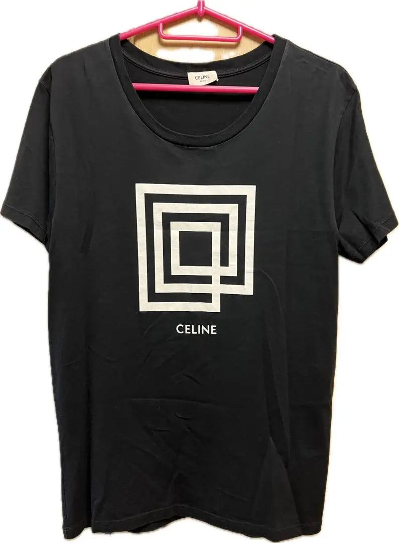 Camiseta oficial con el logotipo del laberinto de CELINE