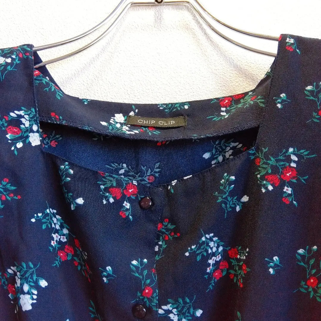 Beautiful condition ✨ Chip clip Navy shirt dress Short sleeve Sheer Transparent Floral pattern