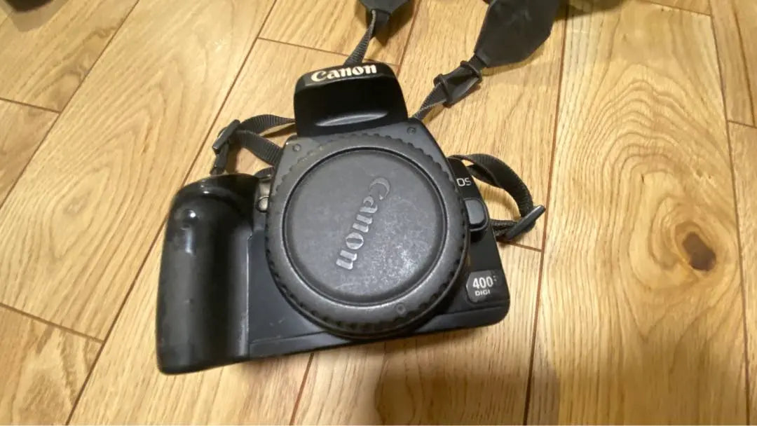 Canon EOS 5D Mark II with camera full set bag