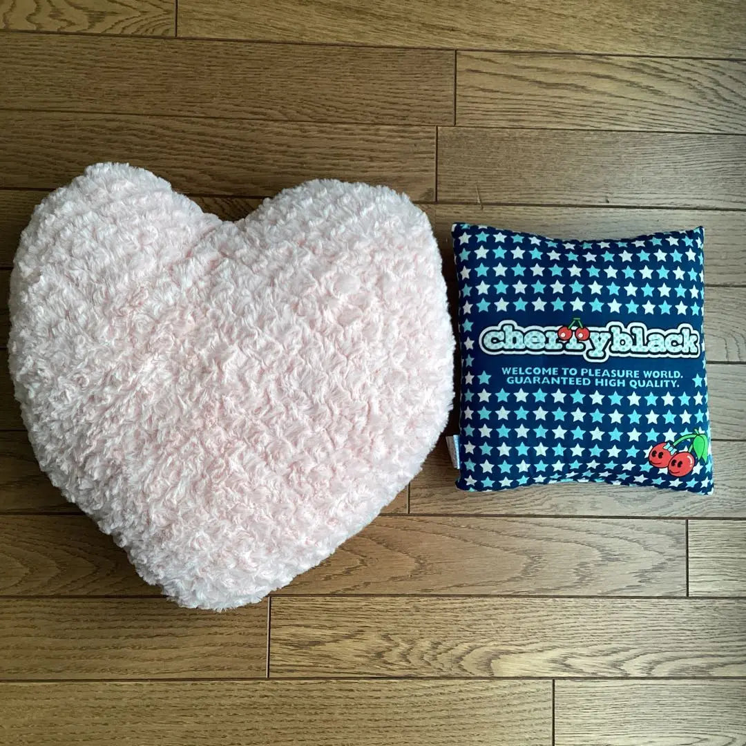 Cushion (heart-shaped), backrest, nap rest cushion pillow mini❣️Final price‼ ️