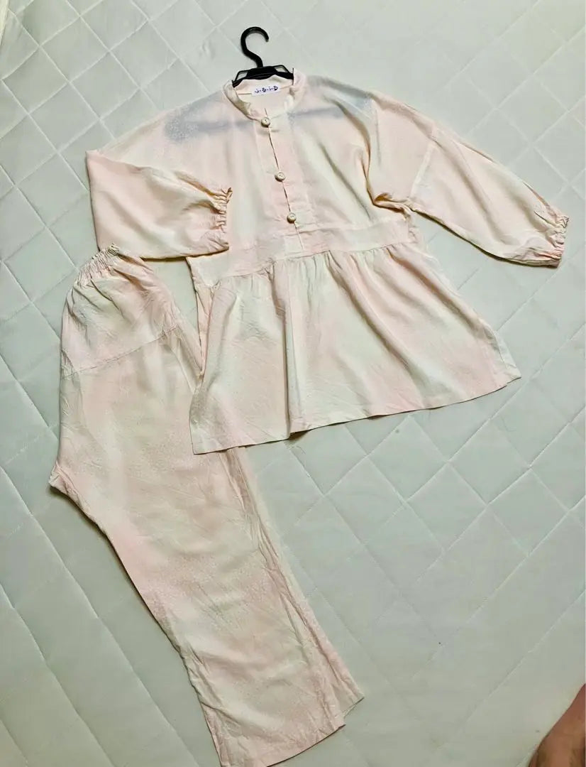 Furisode Long Undergarment Remake Pajamas Set Light Pink Color Kimono Remake for Home Pants, etc.