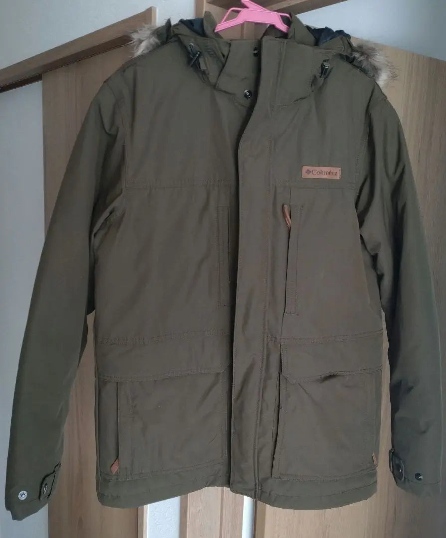 columbia markham peak jacket khaki color