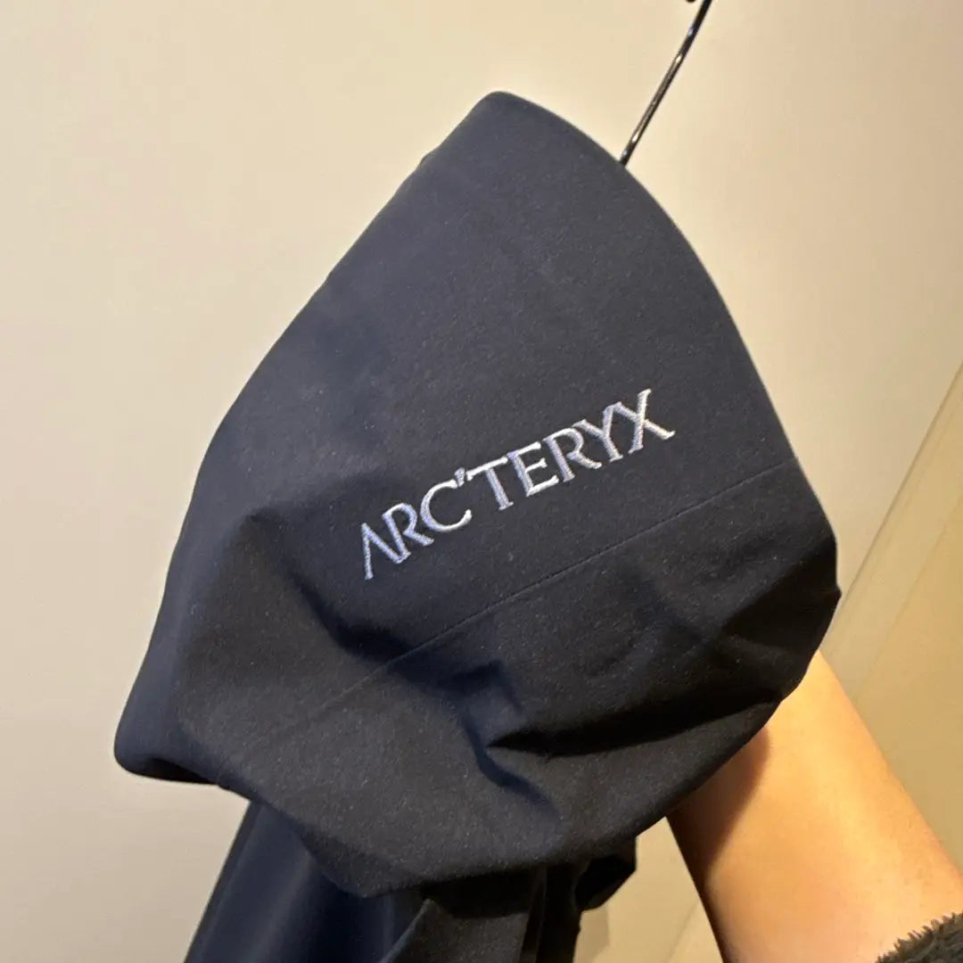 Unused Arc'teryx GORE-TEX Black Rainwear Size XXL