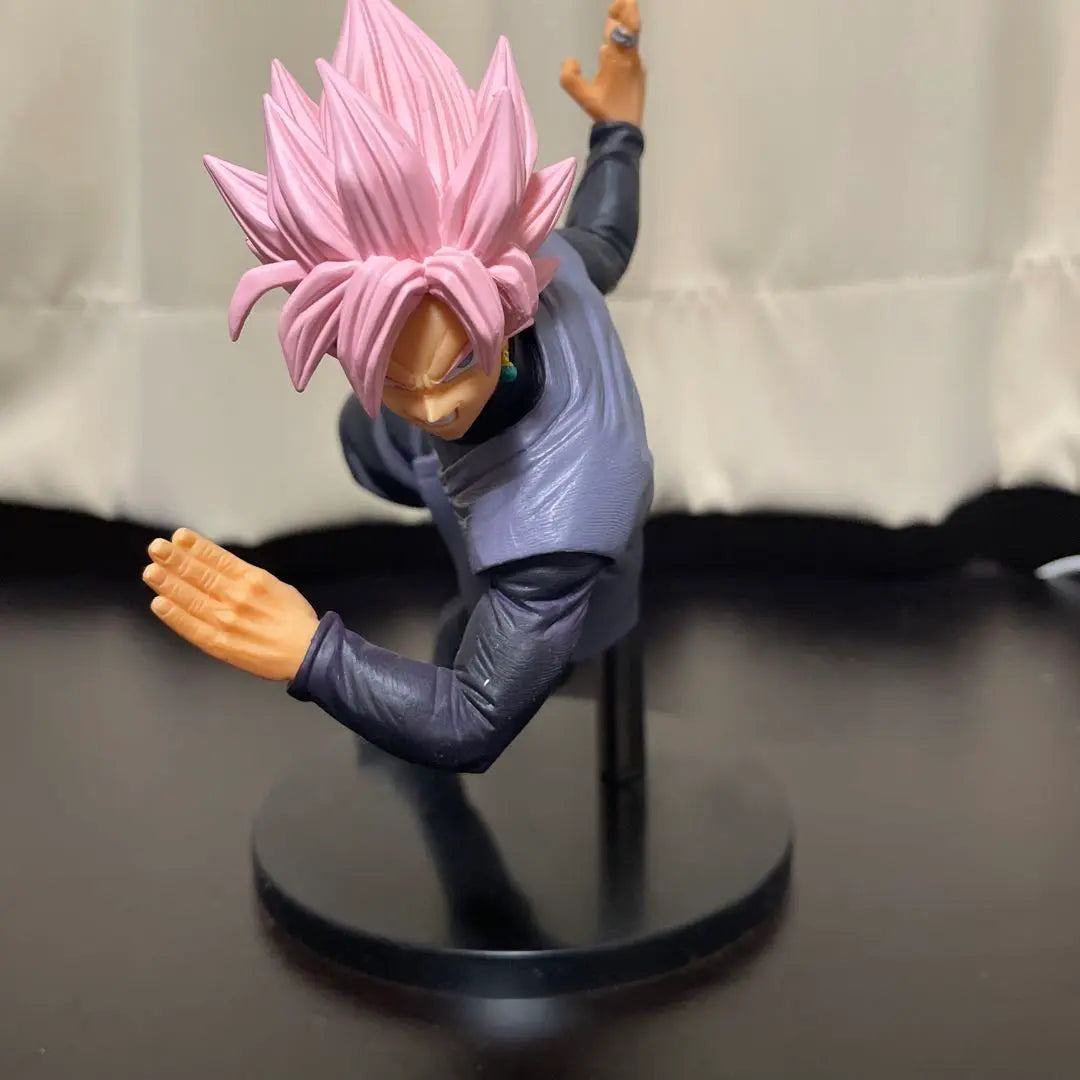 Dragon Ball Son Goku Rose Figure No Box