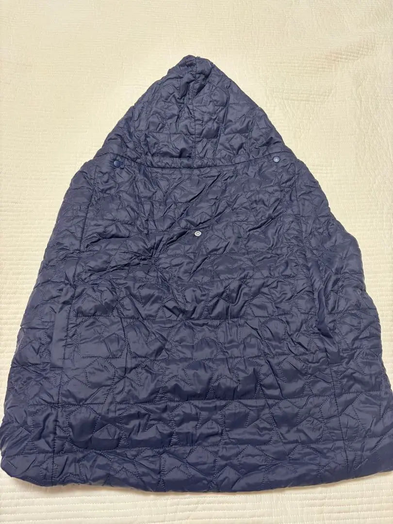 UNIQLO Lightworm Padet 2WAY Blanket Navy | ユニクロ　ライトウォームパデット2wayブランケット　ネイビー