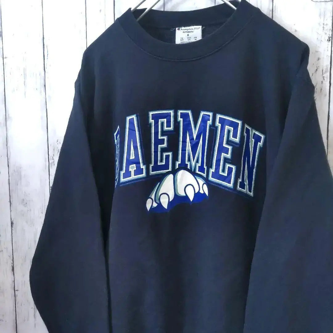 Champion DAEMEN logo embroidered sweatshirt navy S US used clothing