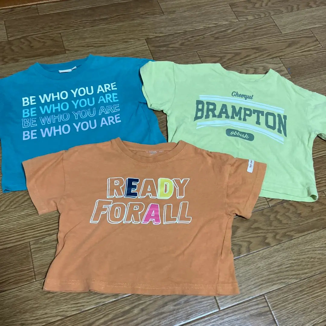 Set of 3 size 90 T-shirts