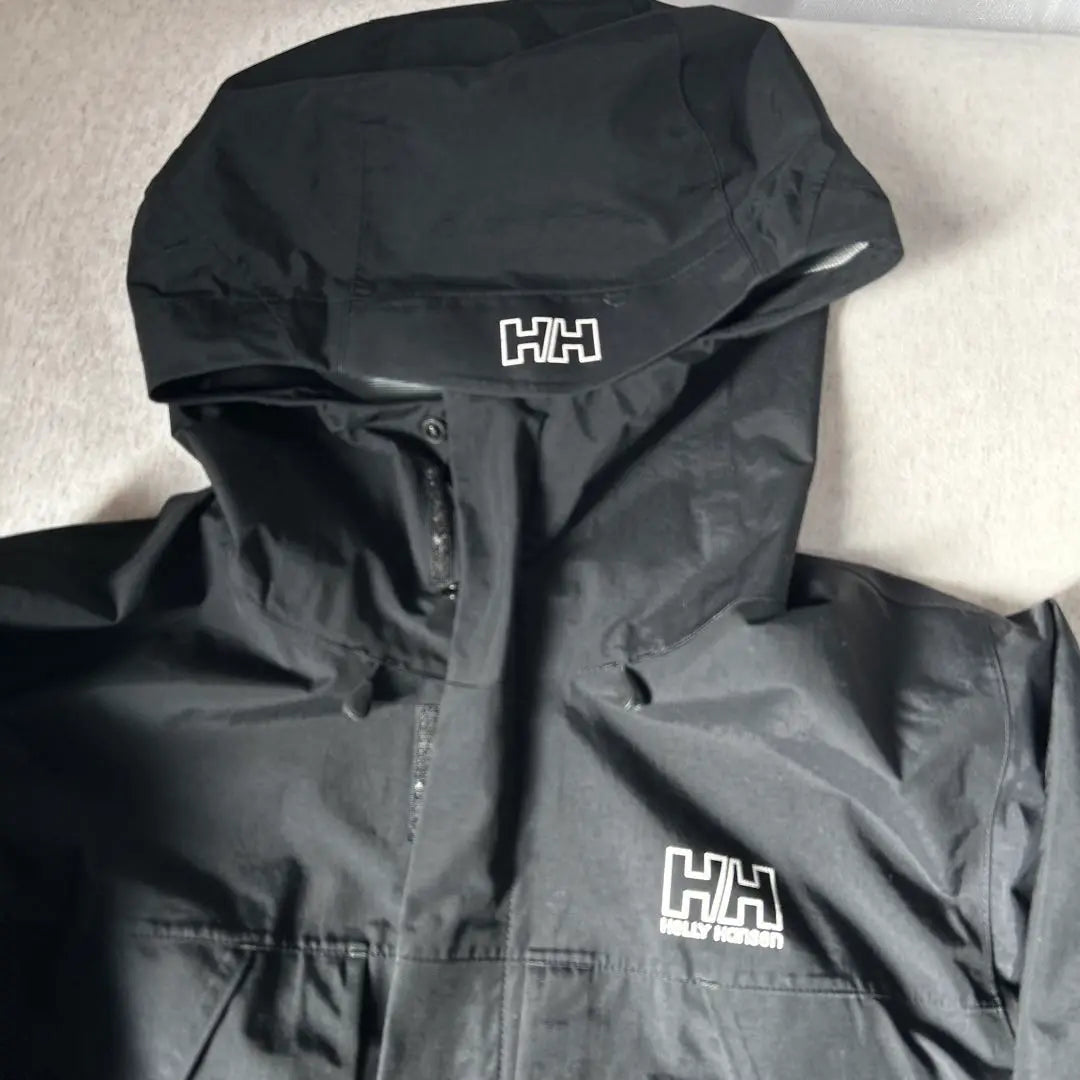 [Anonymous delivery] Helly Hansen SCANDZA LIGHT JK Black M