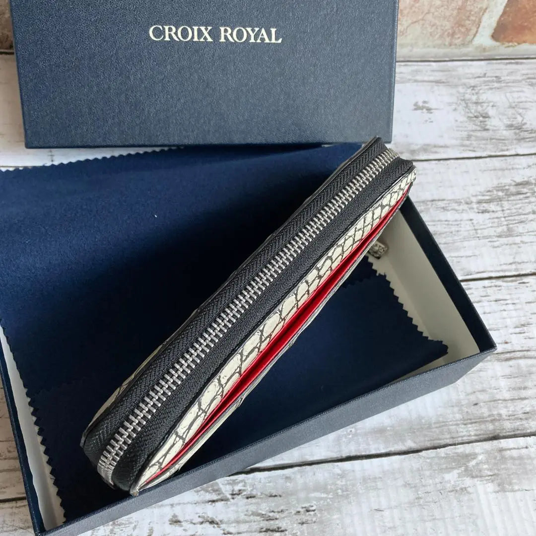 Croix Royal✨ Long Wallet Croix Royal Round Zip Crocodile