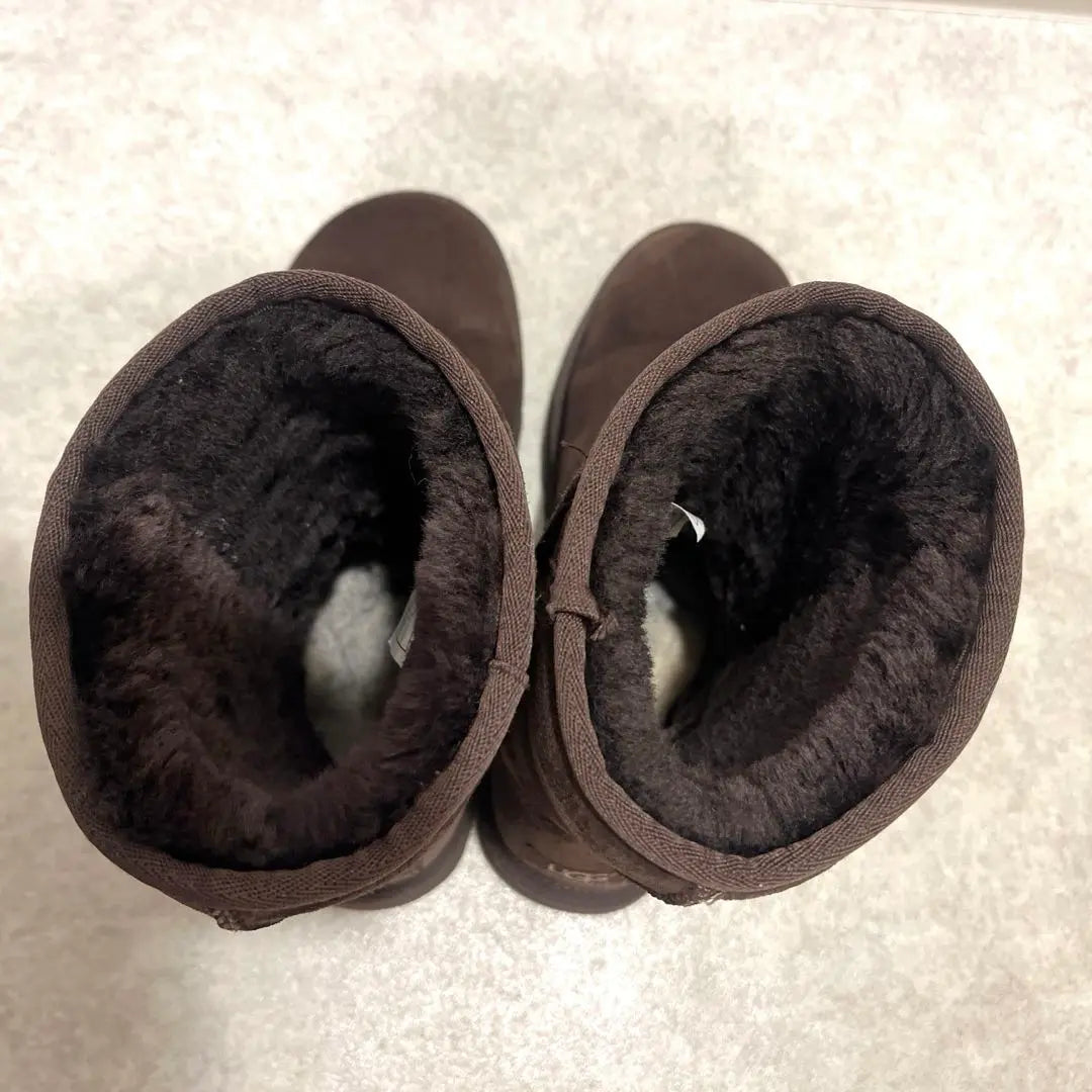 [UGG] Sheepskin boots, brown