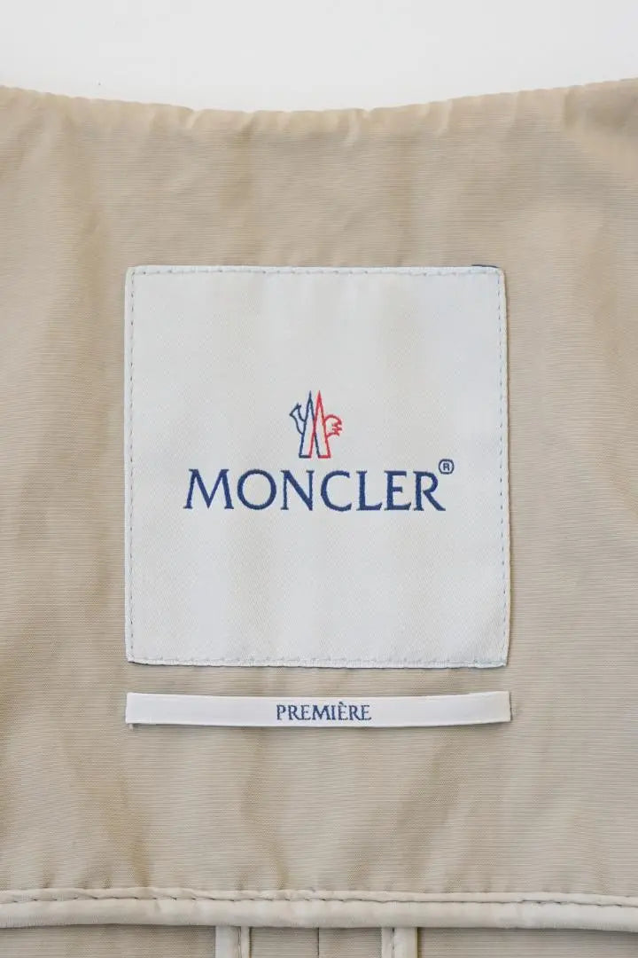 Gabardina sin cuello Moncler Trench PRUMIER de Moncler