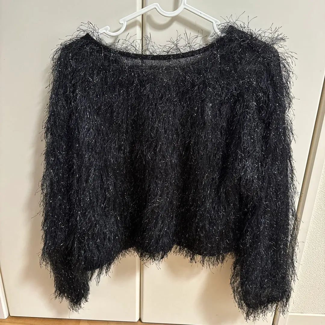 Black fancy yarn long sleeve knit