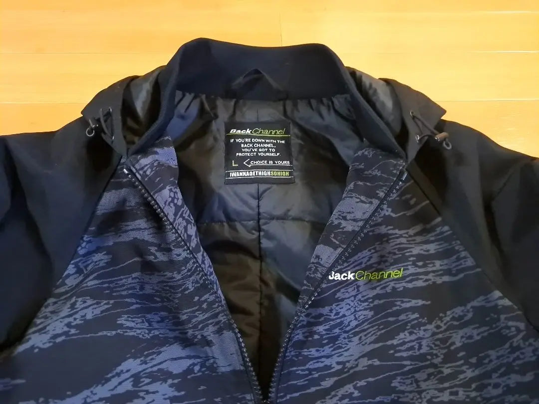 Beautiful condition Size:L Back channel Cordura jacket Black x Camo