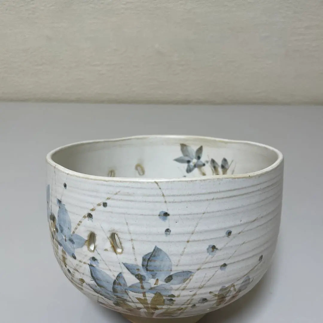 [Shimizu ware] Saito Kumoraku Kiln Bellflower Pattern Openwork Pottery Japanese Tableware Ceramics