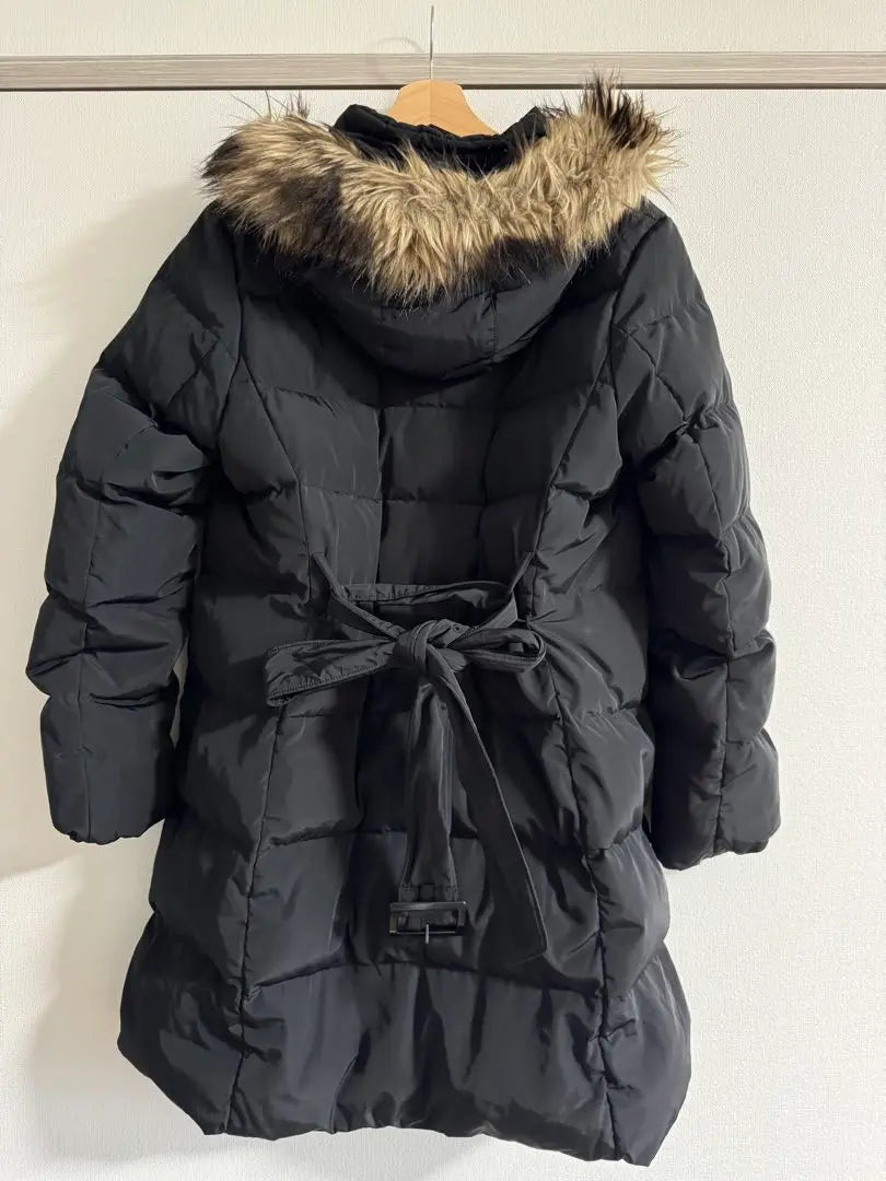 UNIQLO Black Down Jacket with Fur Long Waist Belt Outerwear | UNIQLO 黒ダウンジャケット ファー付き ロング丈ウエストベルト付きアウター