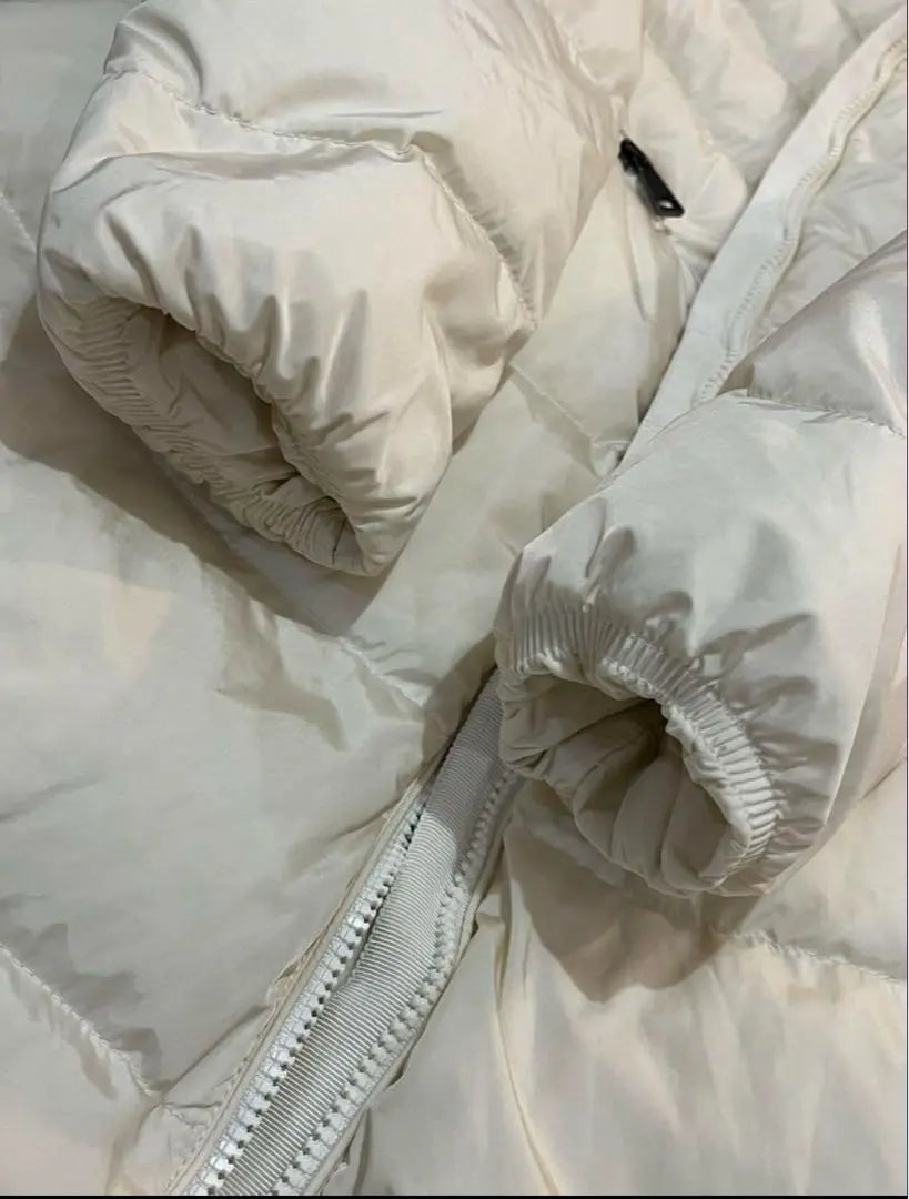 Beautiful silhouette, super beautiful condition, Moncler down coat | 美シルエット　超美品　モンクレール ダウンコート