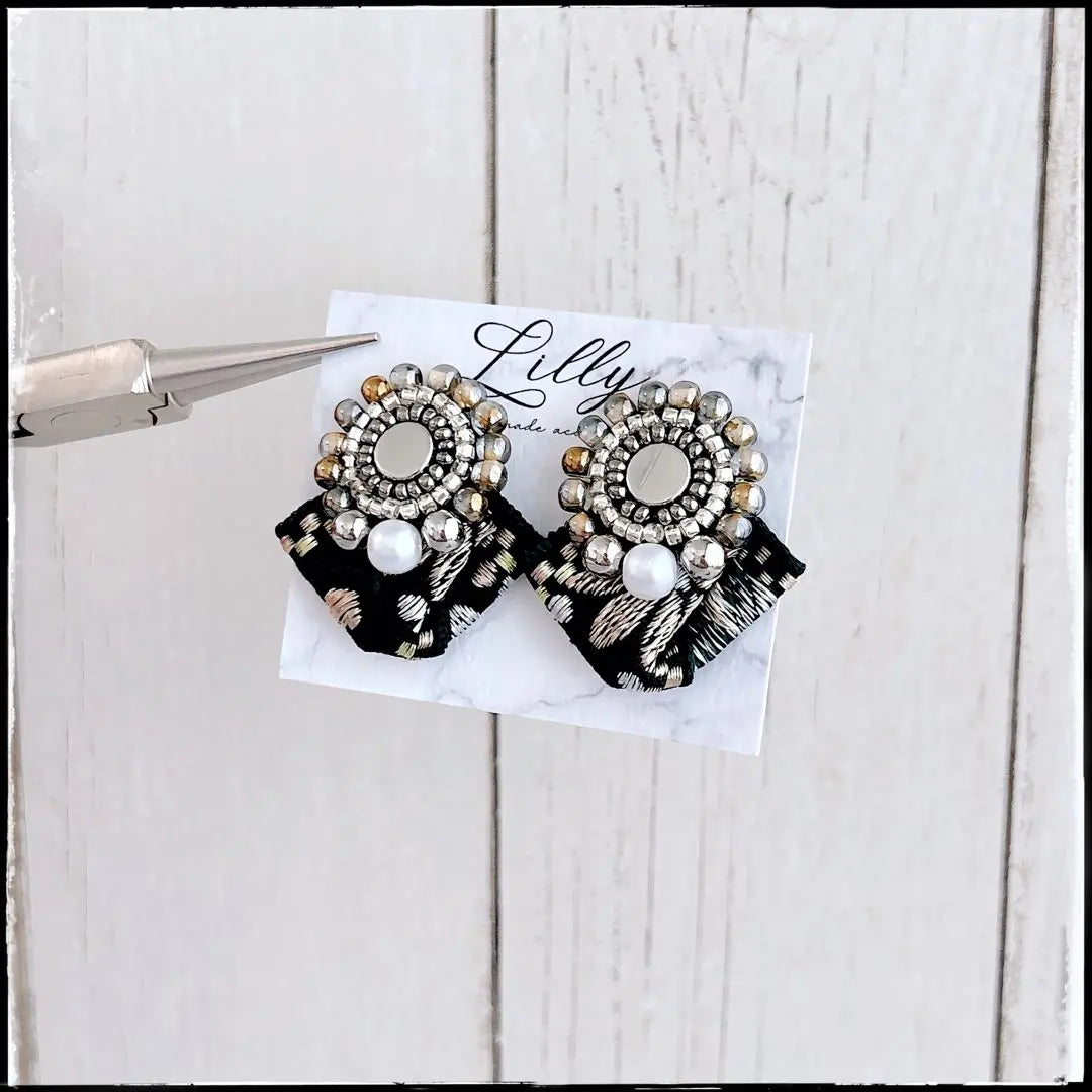 #629 Small / Indian Embroidered Ribbon / Pearl / Silver / Handmade Earrings