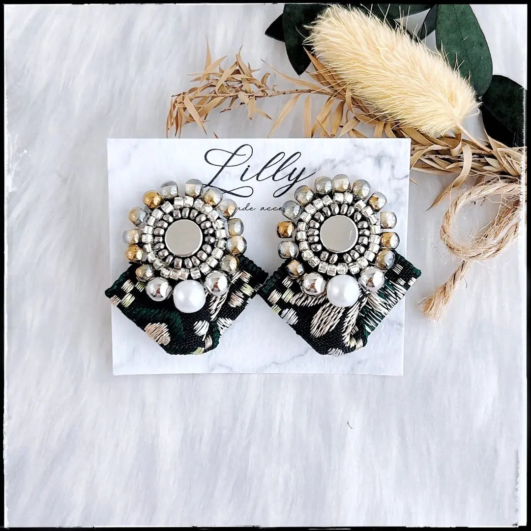 #629 Small / Indian Embroidered Ribbon / Pearl / Silver / Handmade Earrings