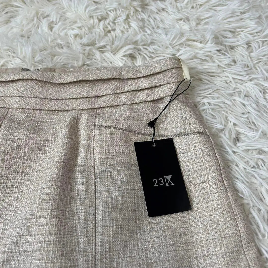 New 23 wards tweed skirt 40