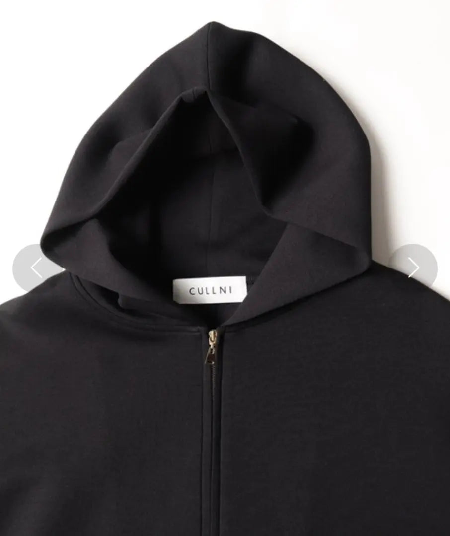 [Final price reduction!] 】CULLNI Asymmetric Zip-Up Hoodie 1