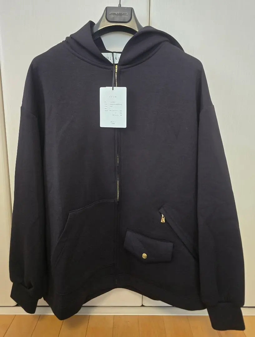 [Final price reduction!] 】CULLNI Asymmetric Zip-Up Hoodie 1