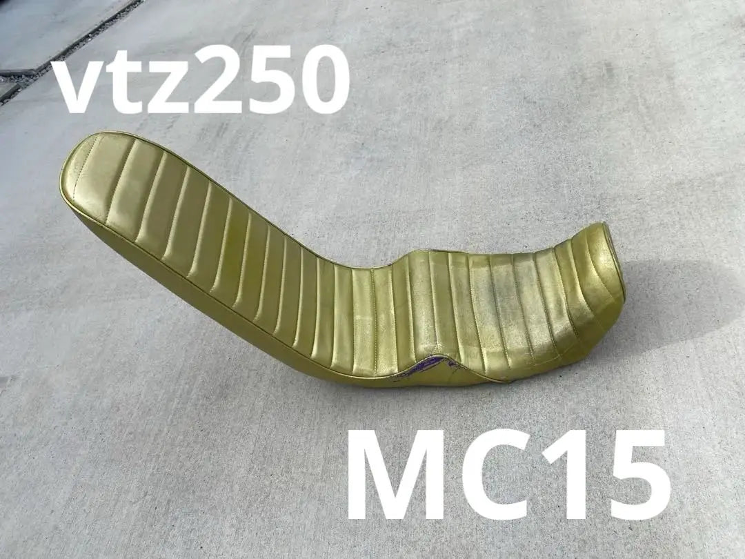 VTZ 250 MC15 3-tier seat VT250