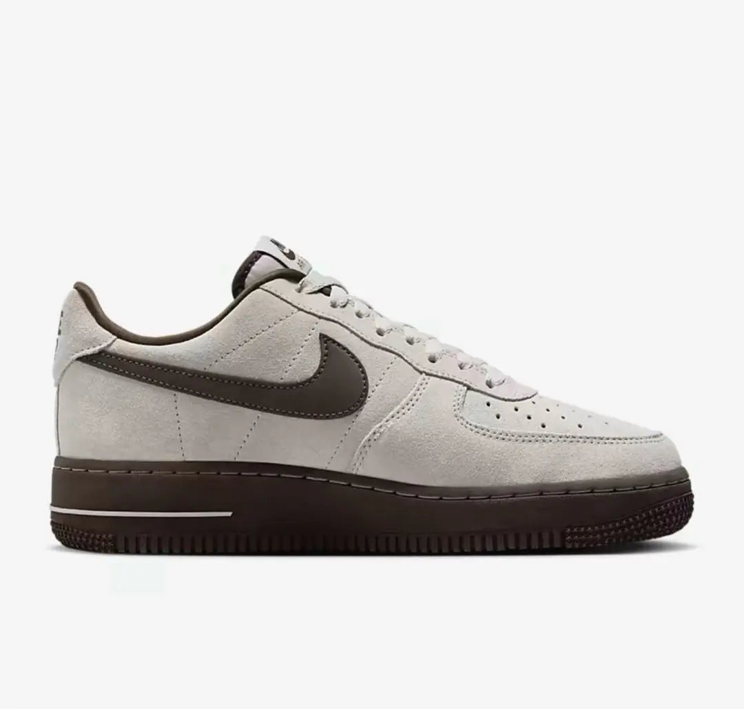 Nike Women's Air Force 1 '07