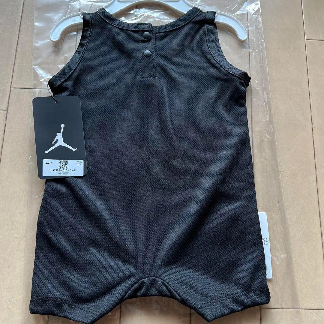 Jordan Romper, nuevo, sin usar, 3-6 meses, 60 cm, bebé, negro