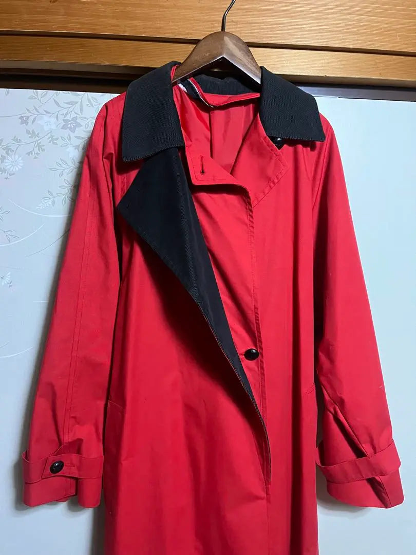 Ropa usada abrigo tendencia cuello bai rojo y negro London fog | 古着 赤黒バイカラートレンチコート LONDON FOG