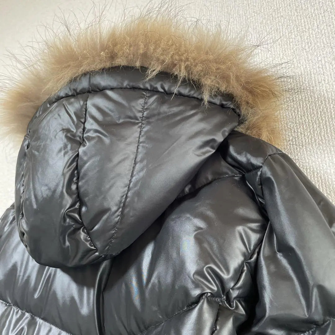 Shimamura Premium Down 90% Fur Hood Removable Perfect for midwinter M