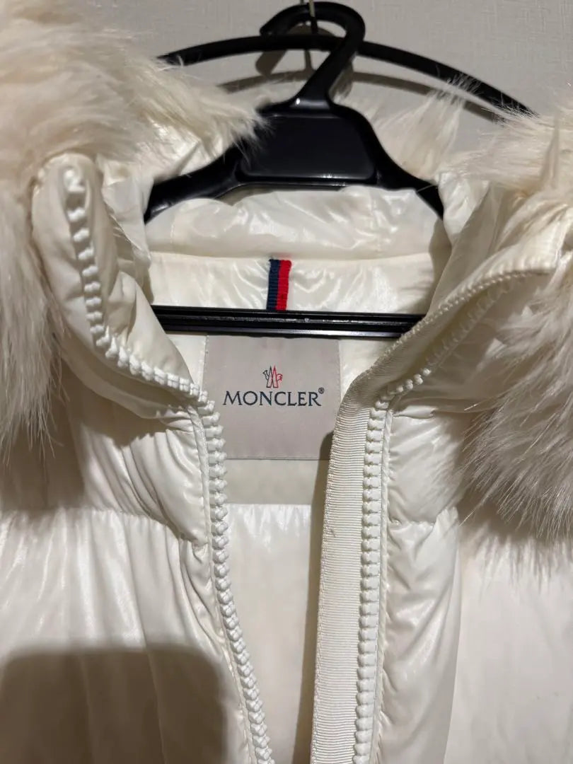 Chaqueta de plumón auténtica blanca de MONCLER