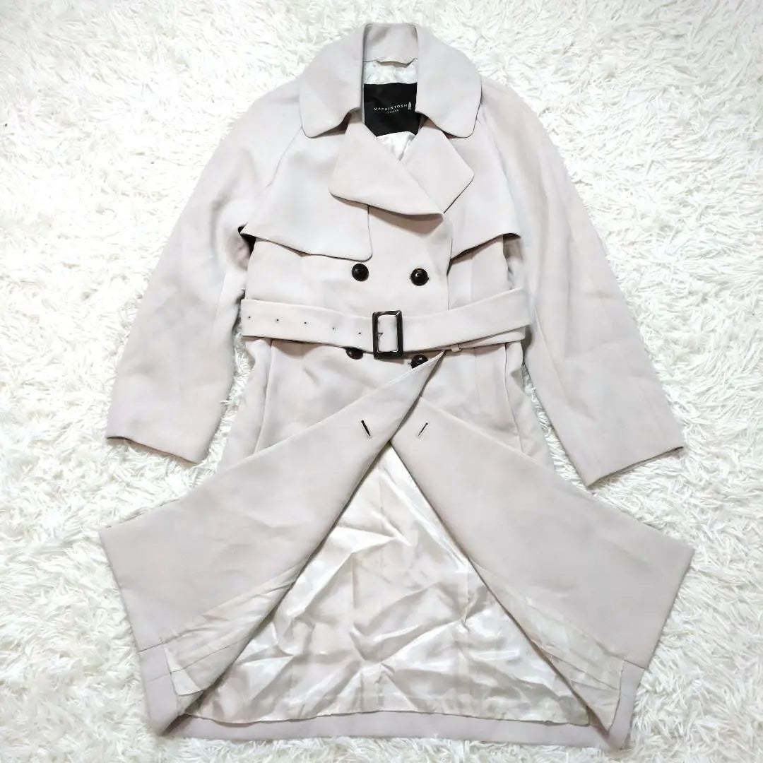 Current, beautiful condition, Macintosh London trench coat belt A-line shadow