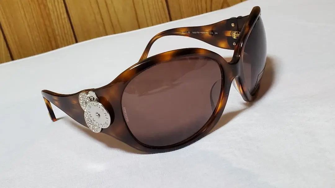 Gafas de sol Bvlgari B-zero Chiclady 4-quartet coin marrón no disponibles oficialmente