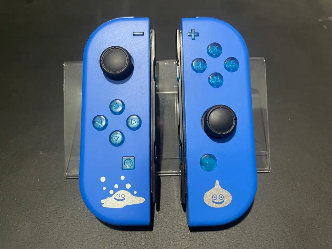 Especificación personalizada del Slime de Dragon Quest Joy-Con☆