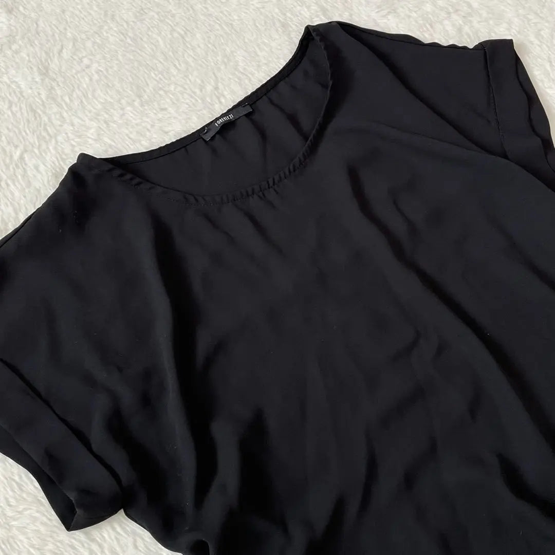 [Forever 21] Sheer top, short sleeve, sheer, thin, beautiful, casual, black