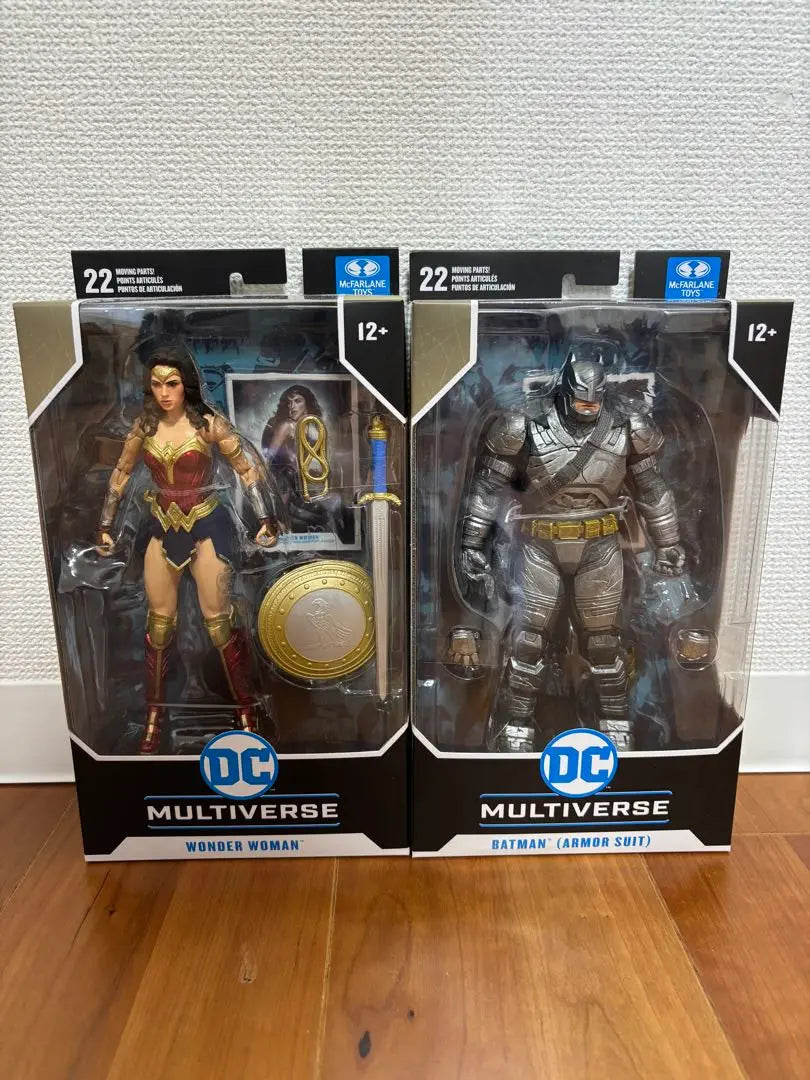 [New and unopened] DC Multiverse Wonder Woman, Batman (Armor Suit)