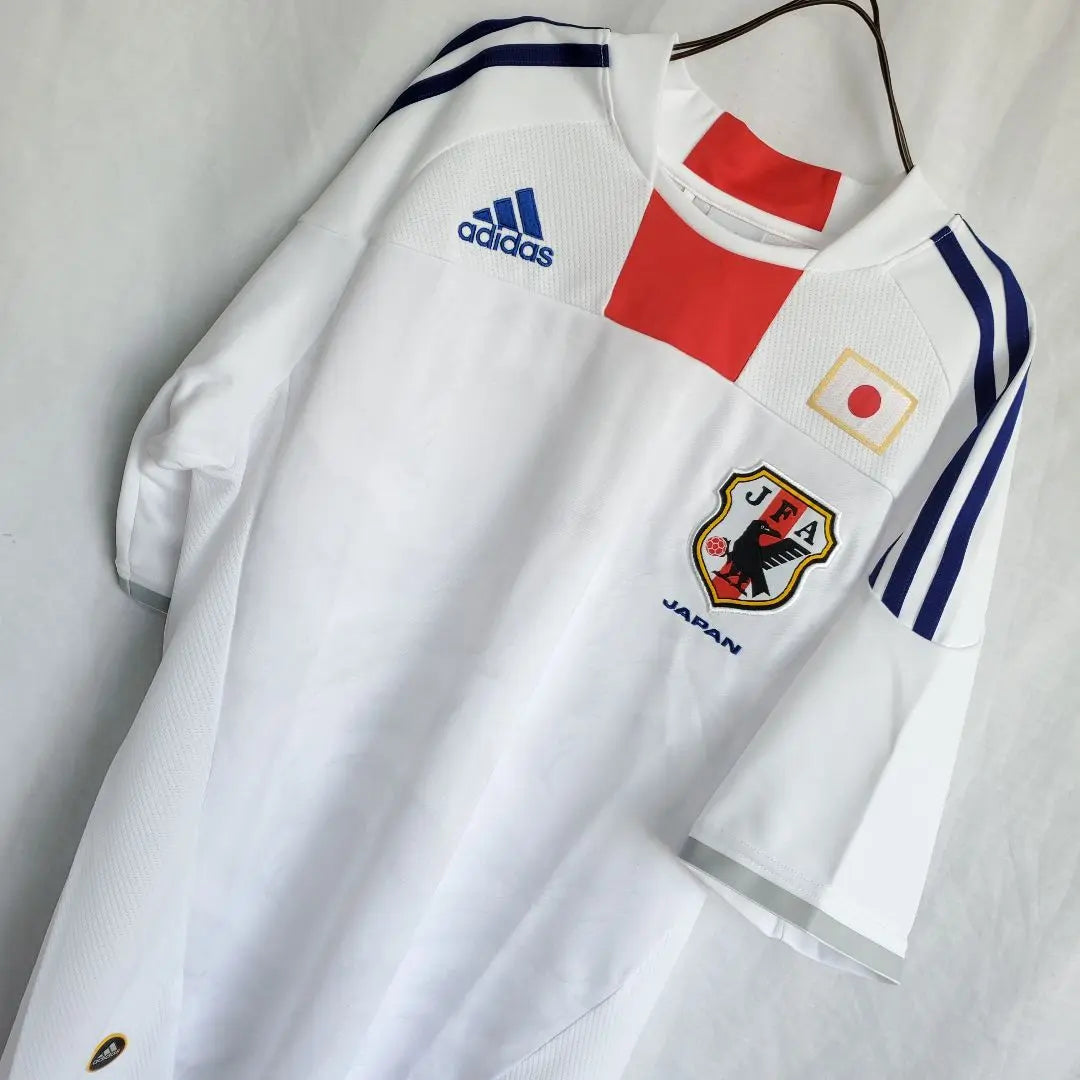 adidas Japan National Team Away Uniform Wear 2010-2011