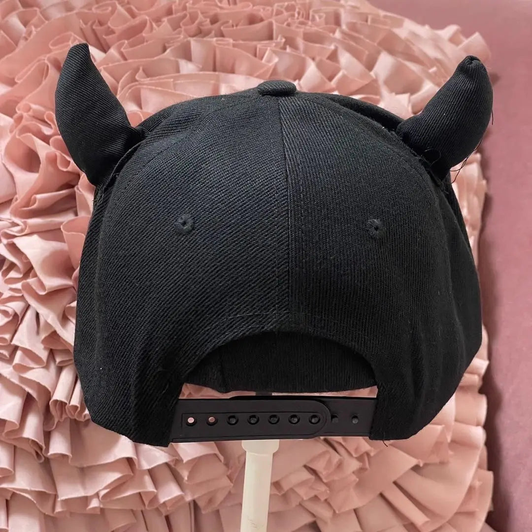 SALE! Pilaf Alien Horns Cap Rapper Men and Women's Popular South Korea