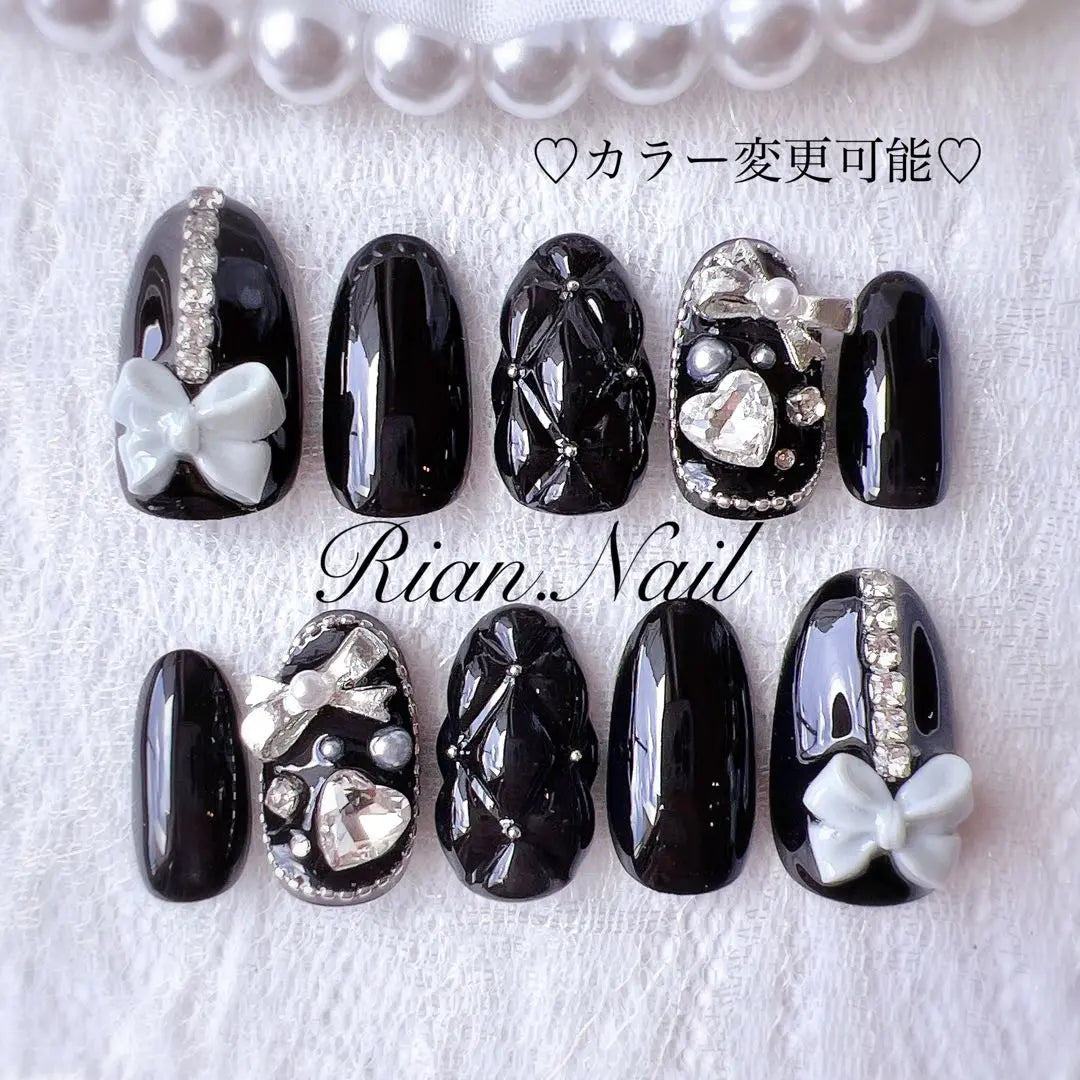 [No.035] Uñas postizas ♡ Uñas negras ♡ Uñas con cintas ♡ Uñas acolchadas ♡