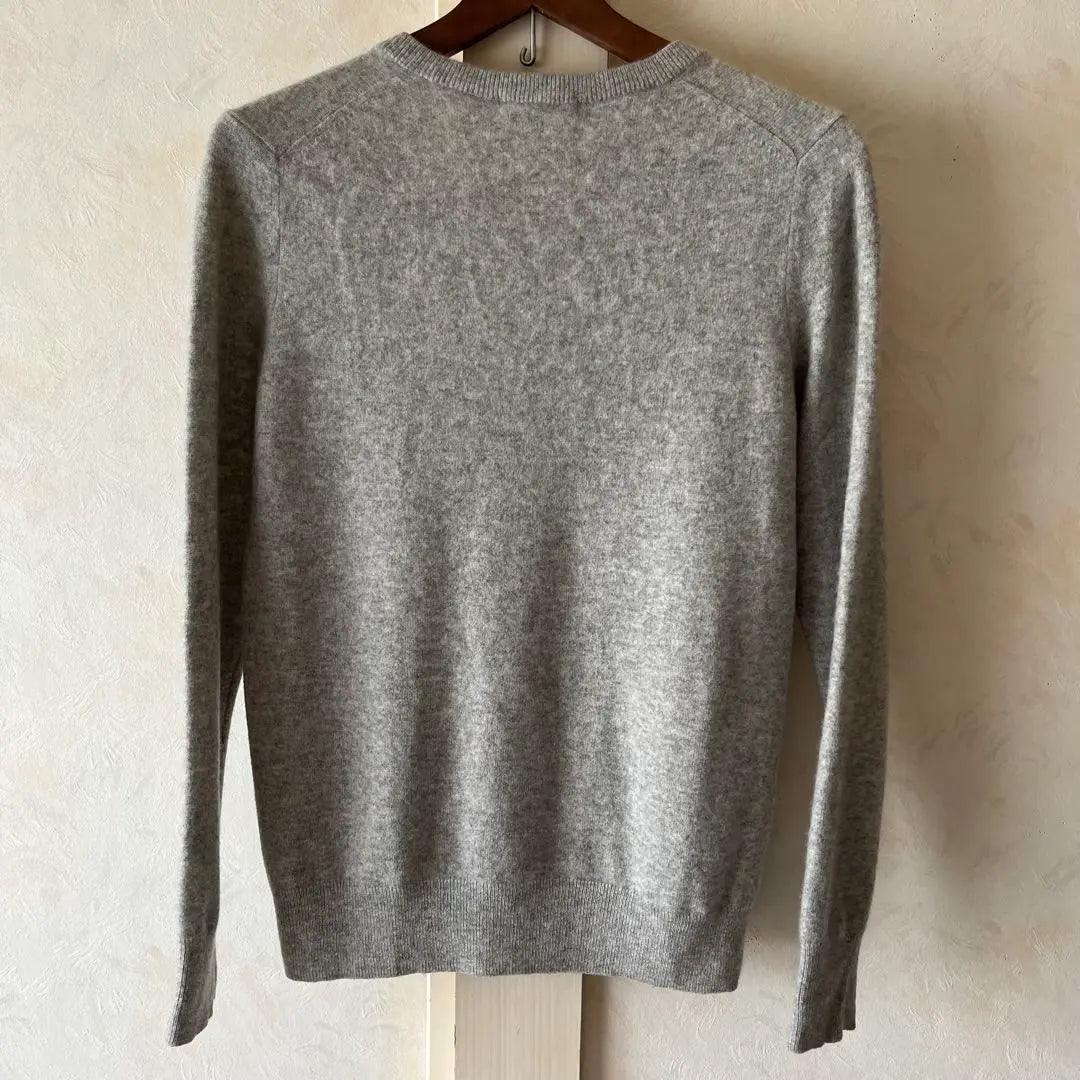 Uniqlo 100% Cashmere V-neck Sweater Gray Women's L